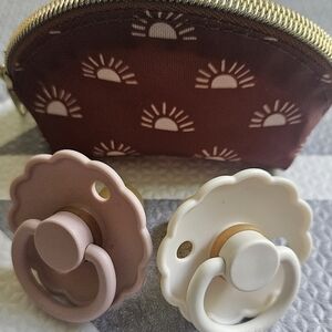 Frigg Pacifier Bundle